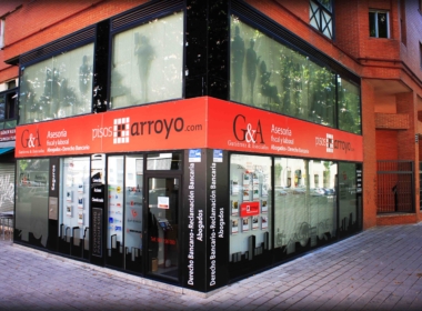Inmobiliaria en Valladolid Gutierrez & Asociados, Parquesol. Venta y Alquiler de pisos y locales comerciales. Chalet, Adosado, local, nave, garaje, piso, apartamento, oficina, trastero, comercial. Pisos y viviendas en Valladolid, Parquesol, Cigales, Arroyo de la Encomienda, la Flecha, Villanubla, Zaratan, la Cisterniga. Pisos economicos y baratos. Mejor servicio inmobiliario y asesoramiento. Gestoria legal y comercial. Experiencia inmobiliaira. Encontrar piso en Valladolid. Oportunidad Inmobiliaria. Viviendas espectaculares. Varias habitaciones y baños.